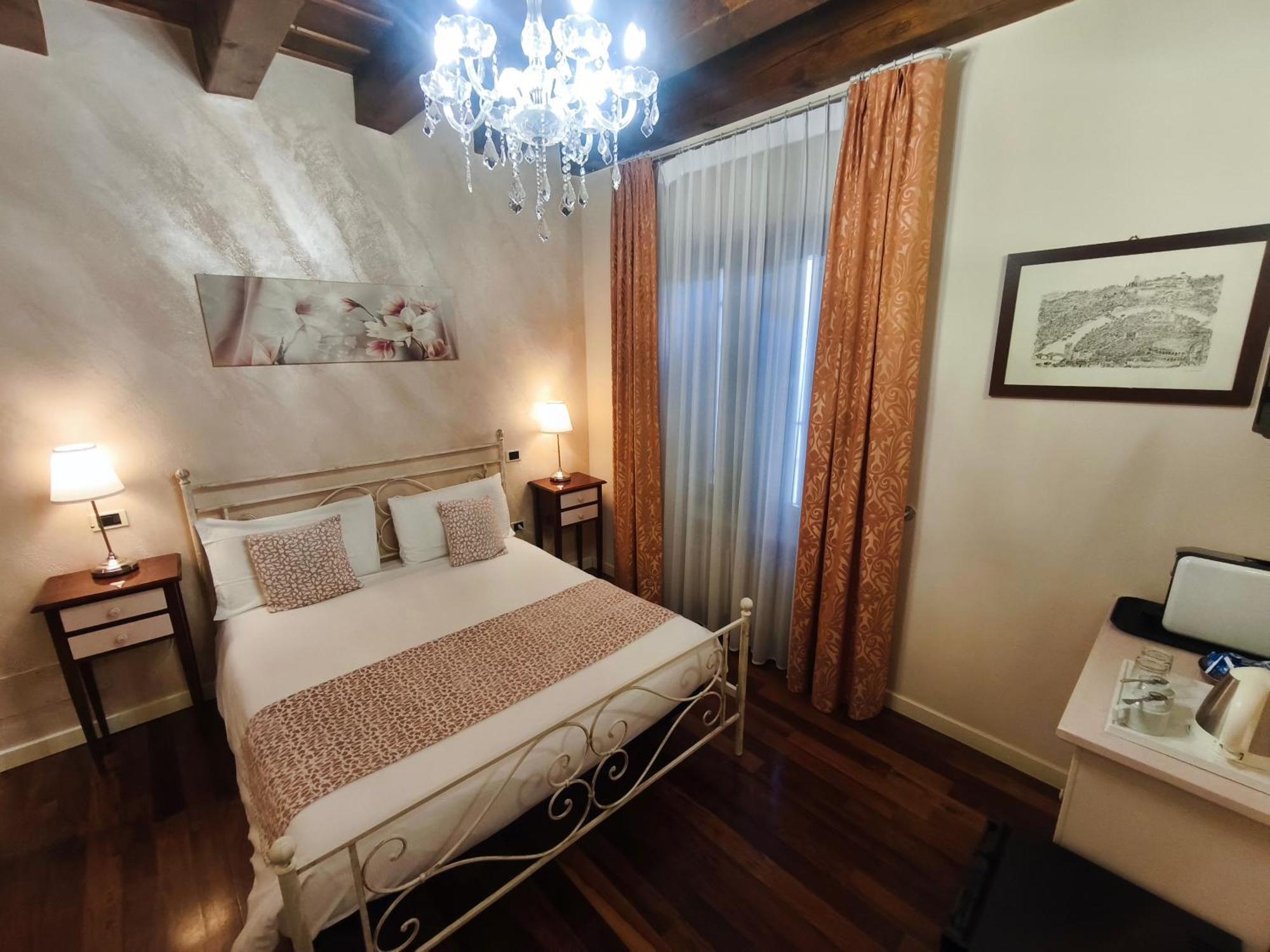 Relais Ponte Pietra, Verona